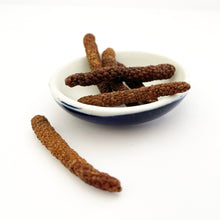 Load image into Gallery viewer, Fragrant Long Pepper Pouch
